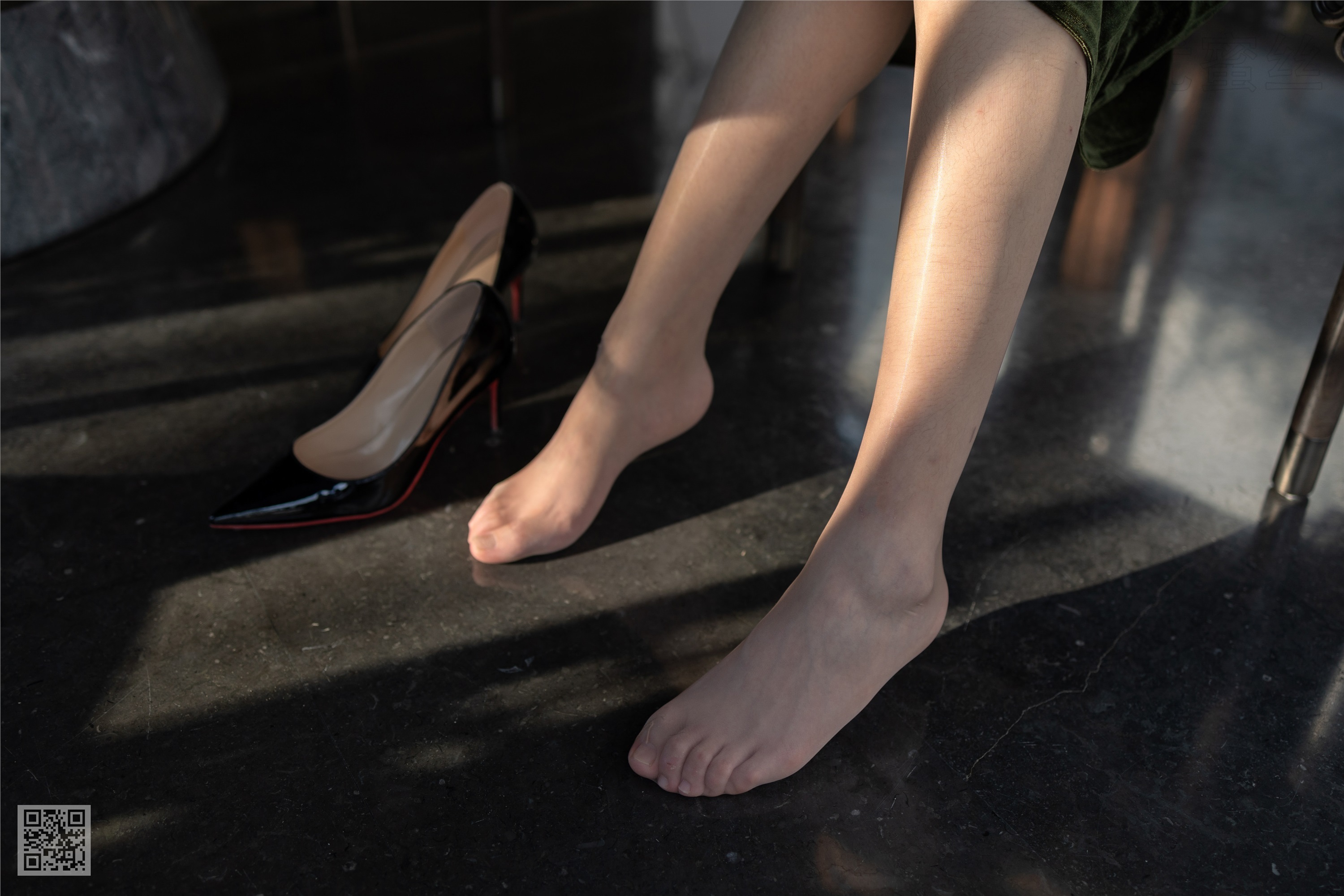 尤蜜丝 穿搭写真 NO.111